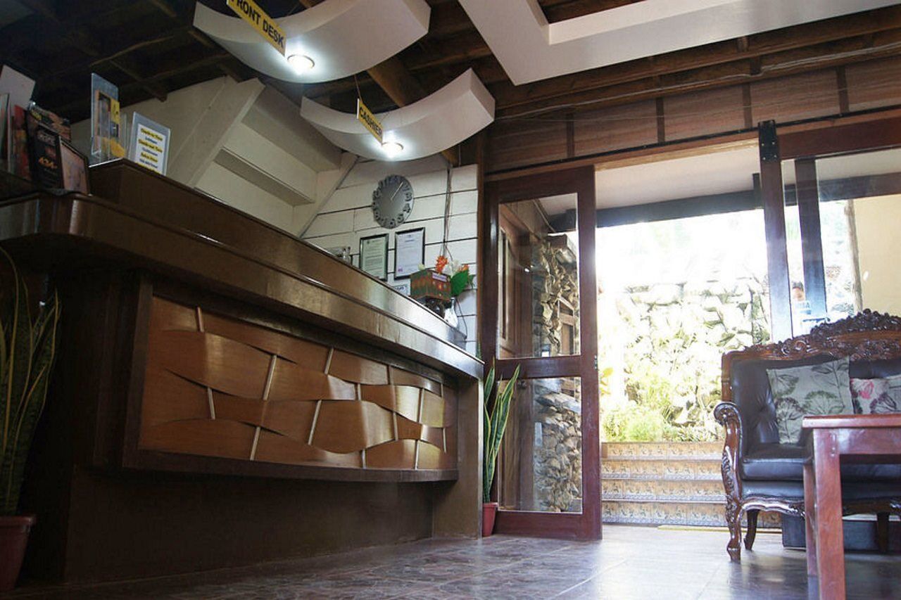 Reddoorz Premium @ Abueg Road Extension Puerto Princesa Exterior foto